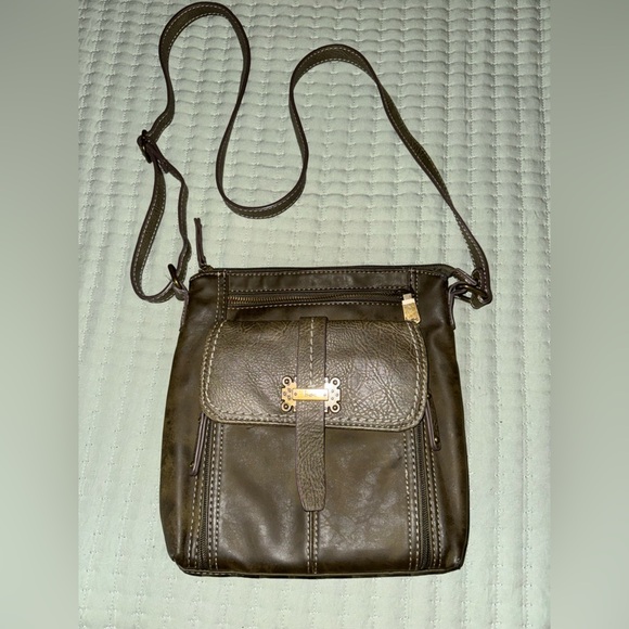 B.O.C. born crossbody bag. Adjustable strap wallet pocket front. - Picture 1 of 11